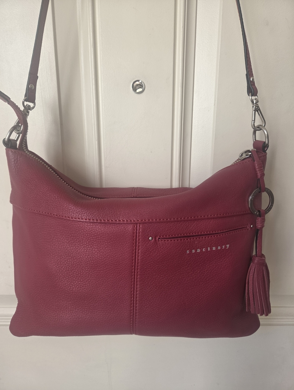 SANCTUARY• Soft Leather Burgundy Crossbody/Clutch ❤️🩶